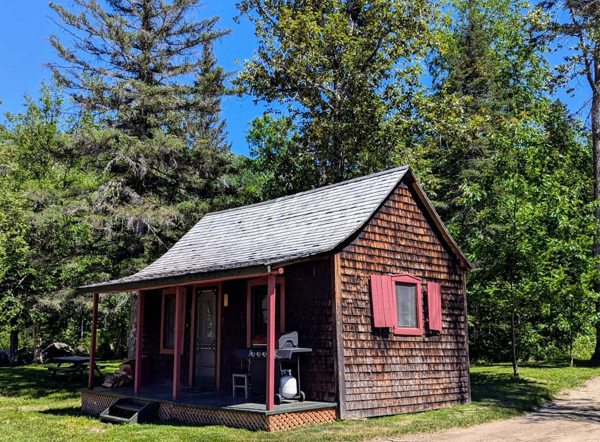 Riviere Petit Saguenayヴィラ エクステリア 写真