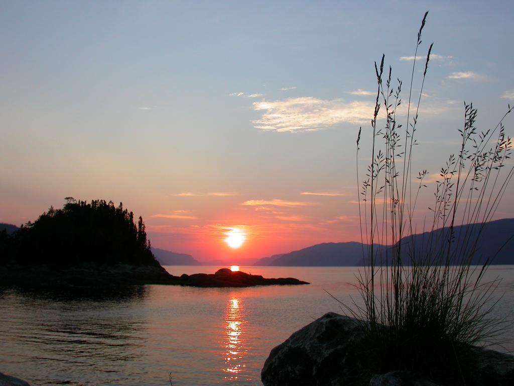Riviere Petit Saguenayヴィラ エクステリア 写真