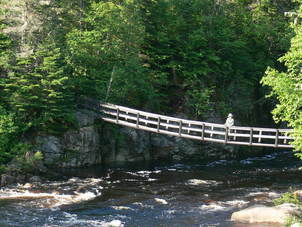 Riviere Petit Saguenayヴィラ エクステリア 写真