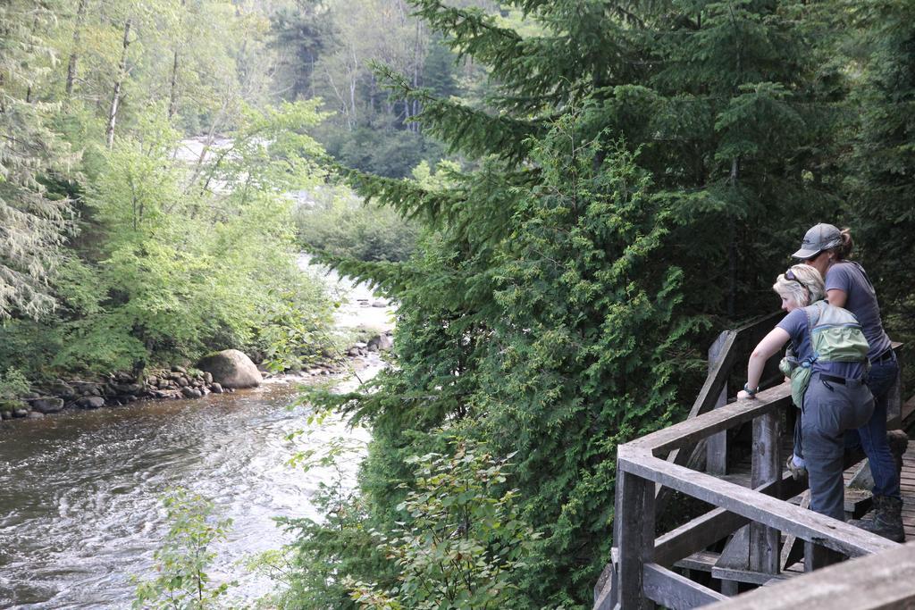 Riviere Petit Saguenayヴィラ エクステリア 写真